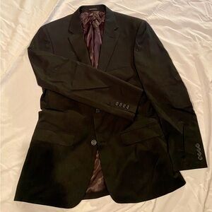 Great dress coat with a vest that was $75 included! (Vest size medium)